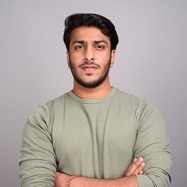 Representative student portrait for Adnan Ali